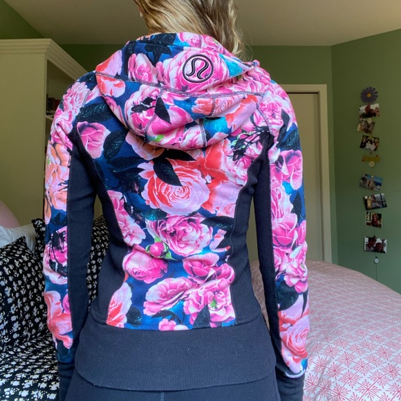 Floral Lululemon Sweatshirt - Picture 2 of 4